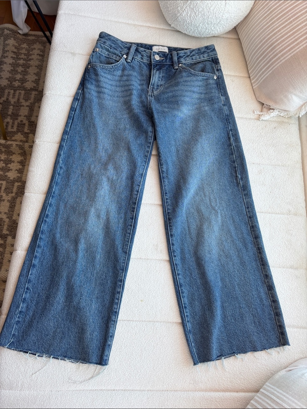 PacSun Wide-Leg Jeans in Dark Blue Wash